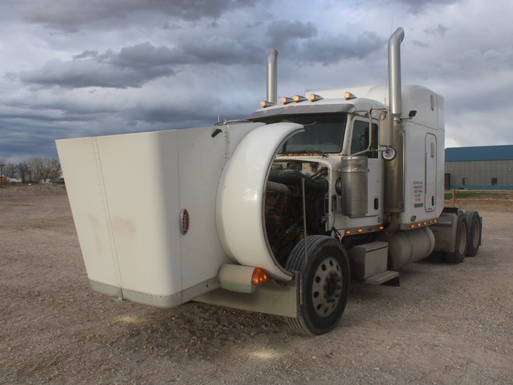 2006-peterbilt-379x-image-96