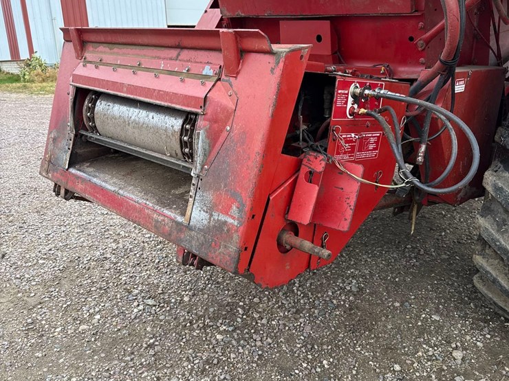case-ih-1640-image-25