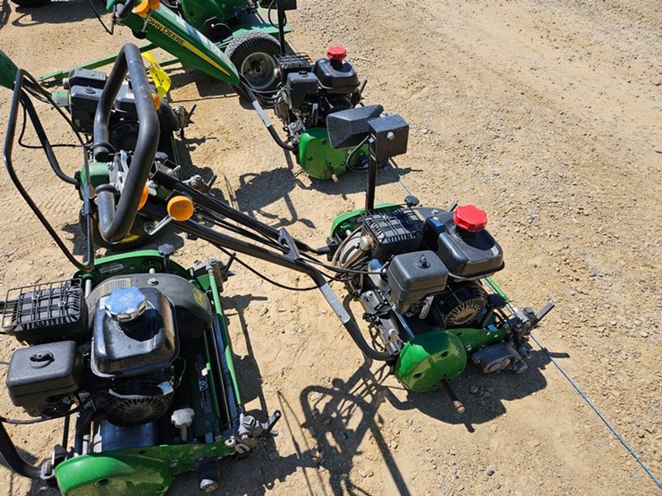 john-deere-180-image-6