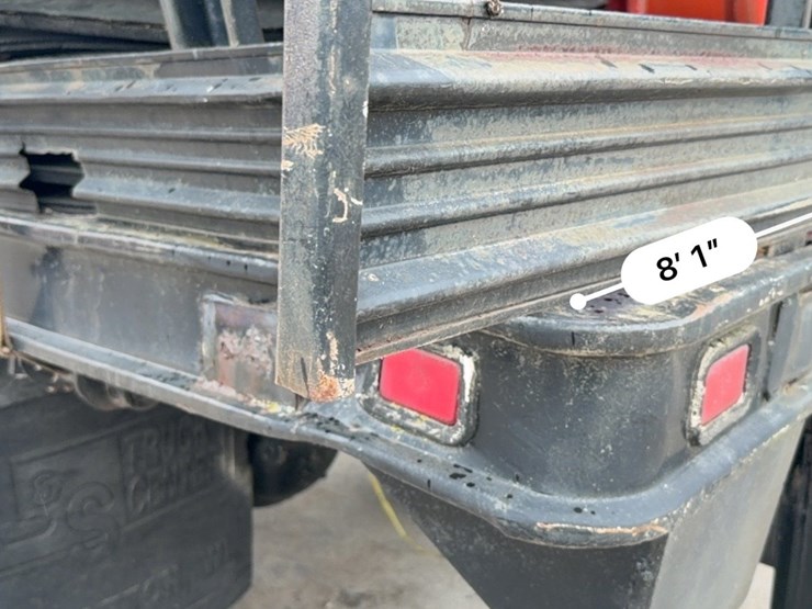 ford-f700-image-49