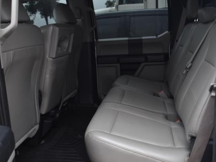 2016-ford-f150-image-12