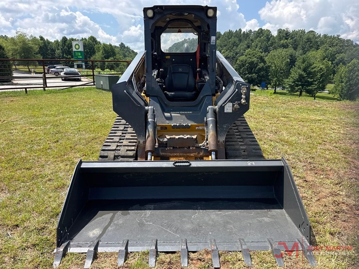 2024-deere-331g-image-7