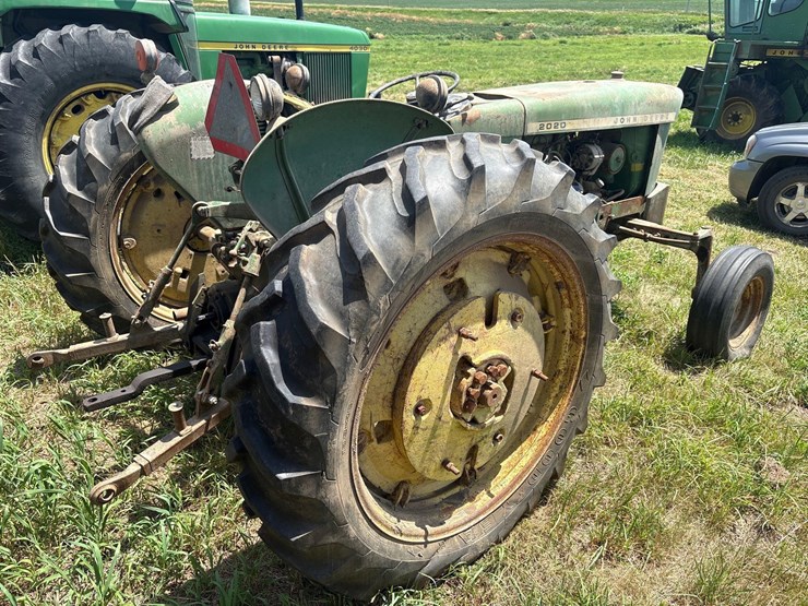 2020-john-deere-2020-image-4