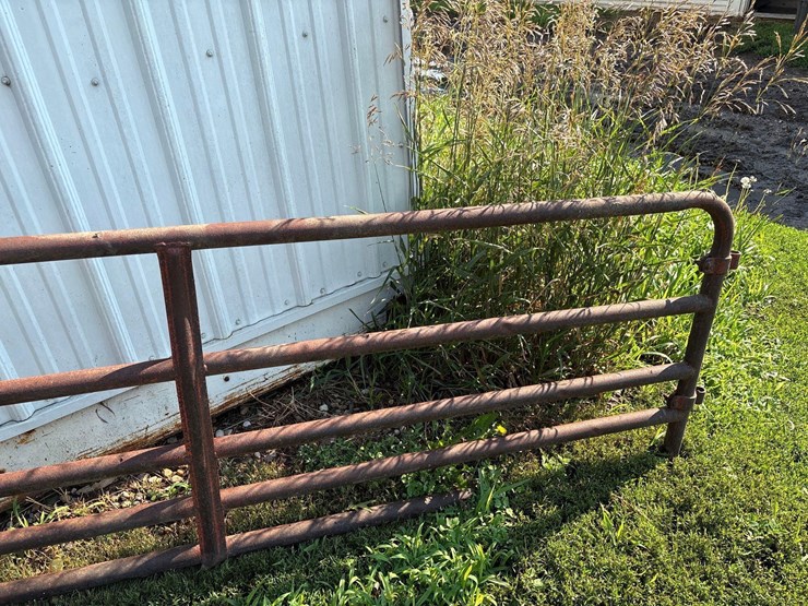 7-1/2’-gate-image-3