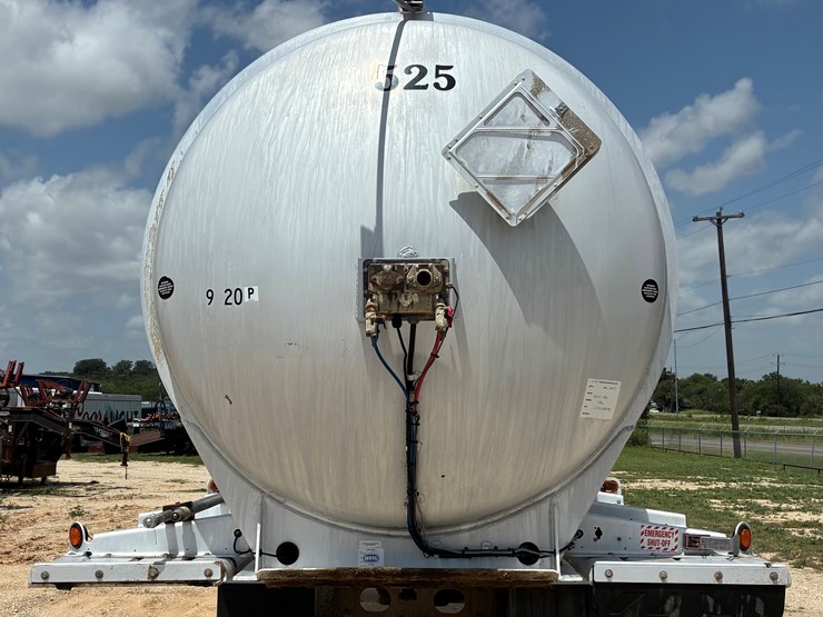 2012-heil-tanker-image-2