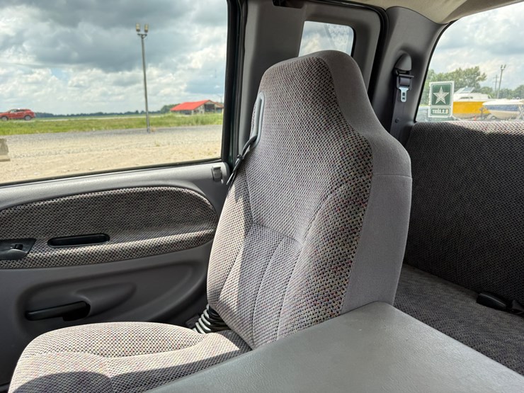 1999-dodge-ram-2500-image-45
