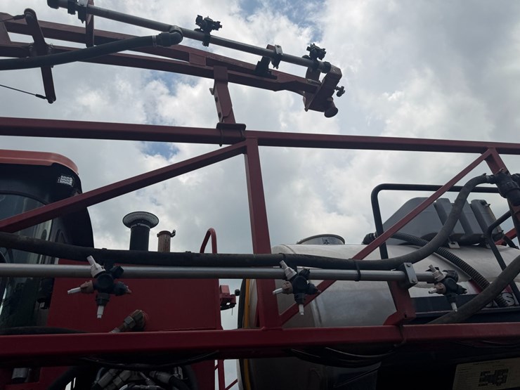 2005-case-ih-spx3200-image-37