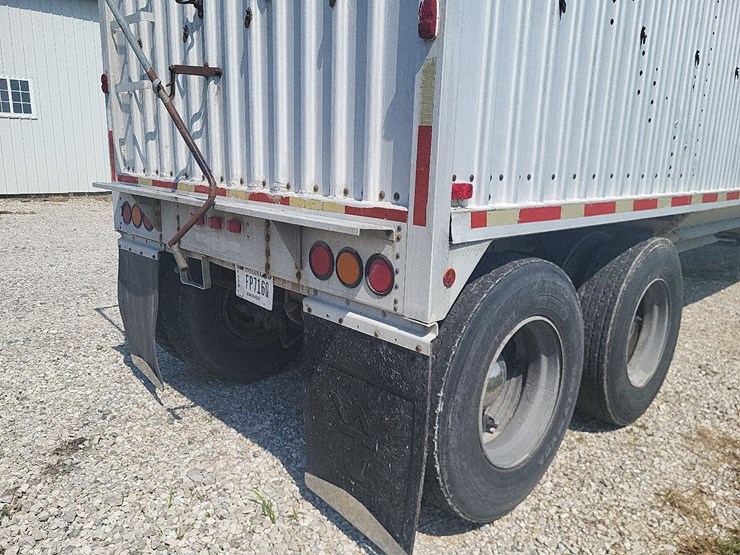 1978-chamberlain-jagh---500-tandem-axle-semi-hopper-trailer-image-43