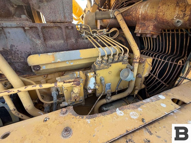 caterpillar-d5b-sa-image-36