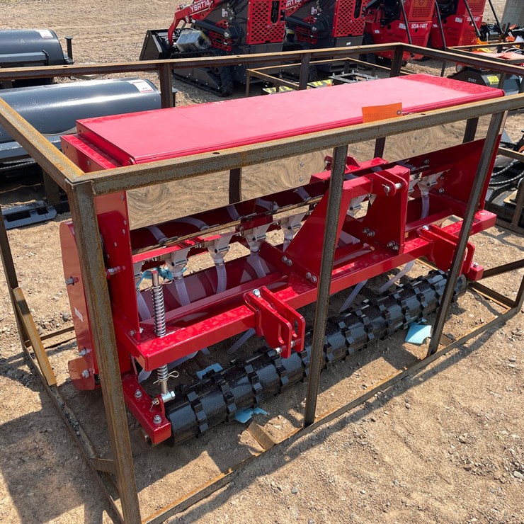 #18392 • Unused 2026 AGT Skid Steer Seeder Attachment (Princeton, MN)