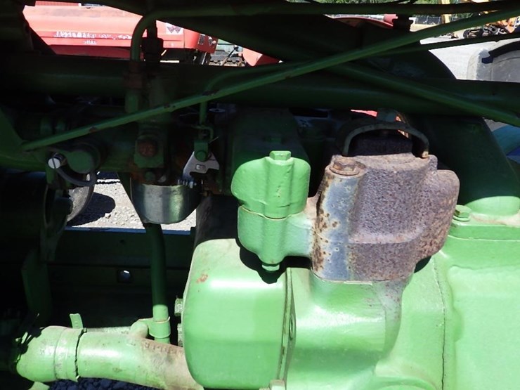john-deere-630-image-8