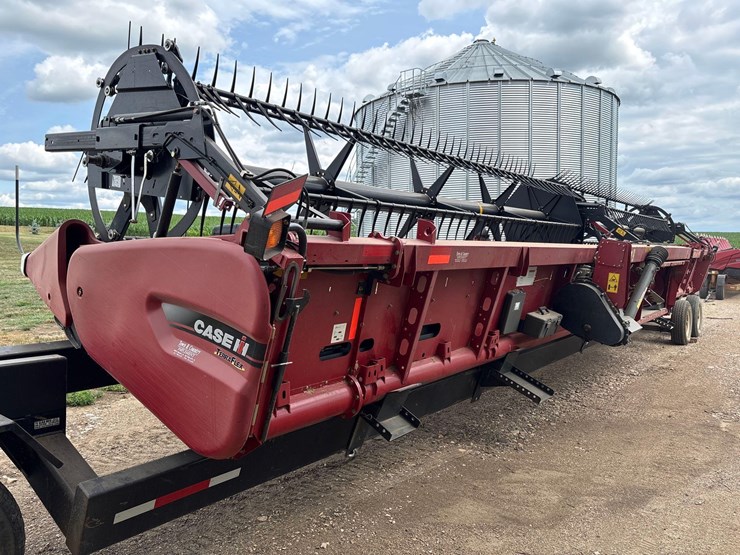 2018-case-ih-3162-image-4