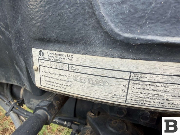 2007-new-holland-tg305-image-28