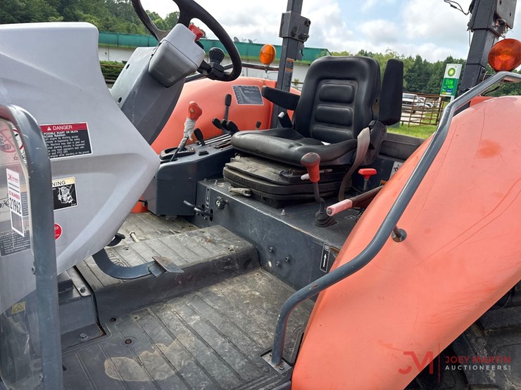 kubota-m6s-111d-image-19