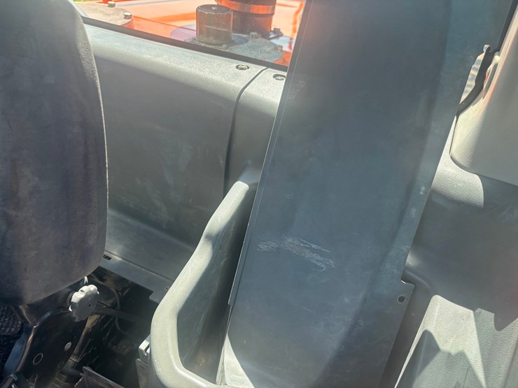 2013-doosan-dl250tc-image-53