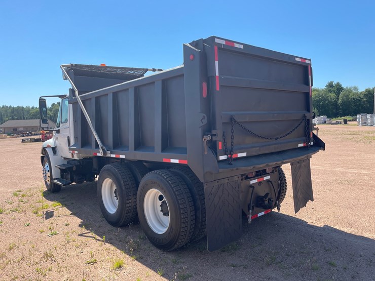 2003-international-durastar-4400-image-6