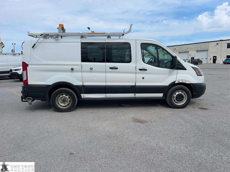 2019-ford-transit-image-4