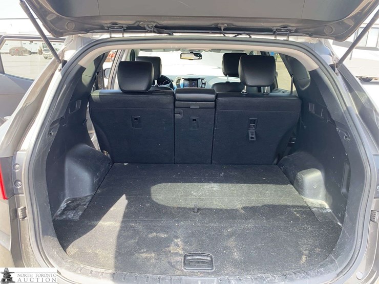 2013-hyundai-santa-fe-image-14