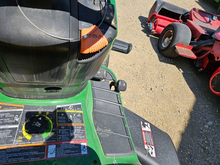 john-deere-x360-image-21