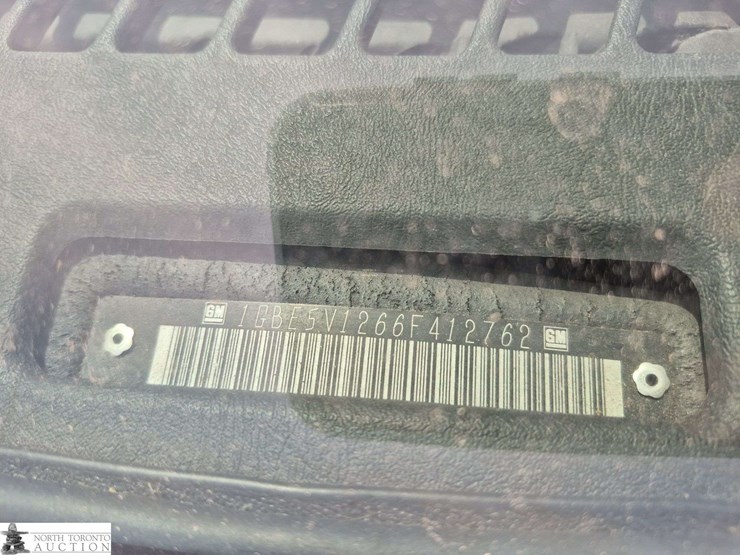 2006-chevrolet-kodiak-c5500-image-9