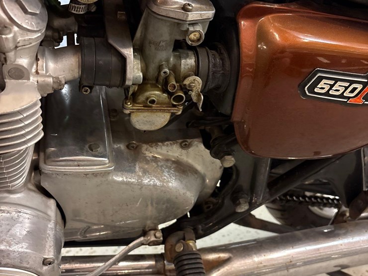 1976-honda-cb550-motorcycle-image-31