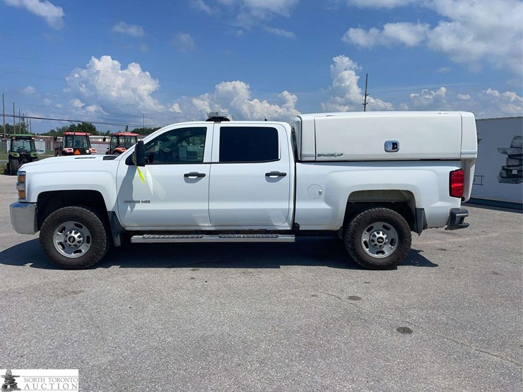 2019-chevrolet-silverado-2500hd-image-8