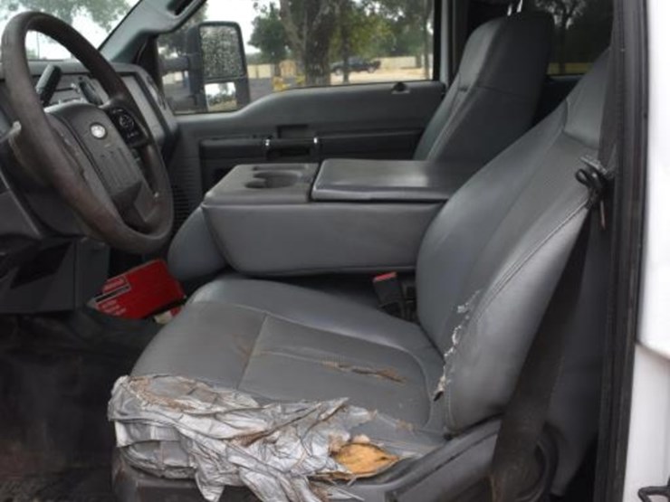 2015-ford-f350-image-13
