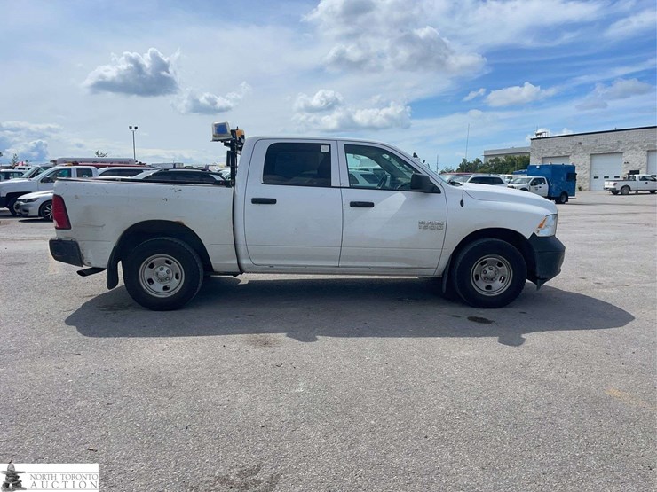 2014-dodge-1500-image-4