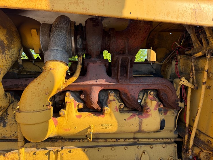 caterpillar-d8h-image-24