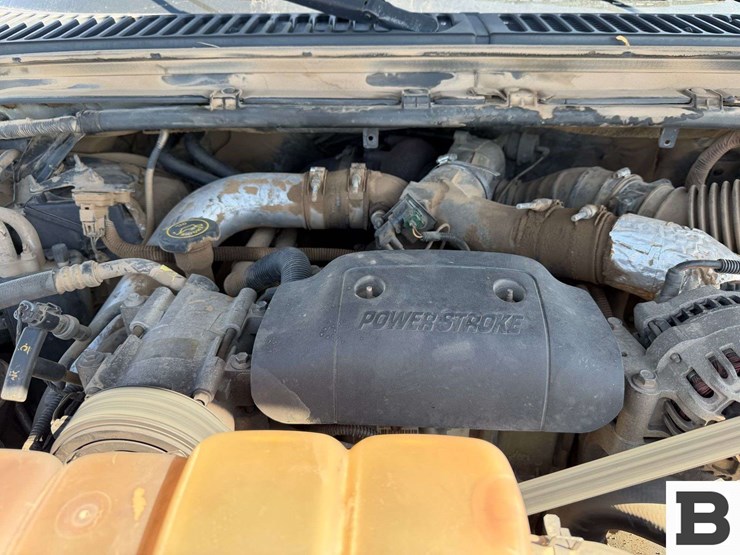 2002-ford-f550-image-40