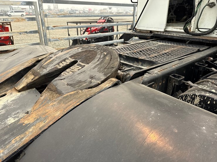 2009-caterpillar-c7-image-23