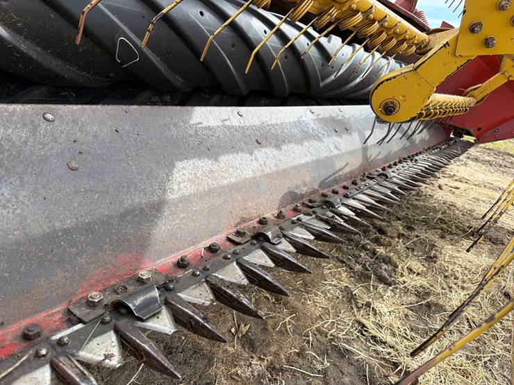 new-holland-499-image-17