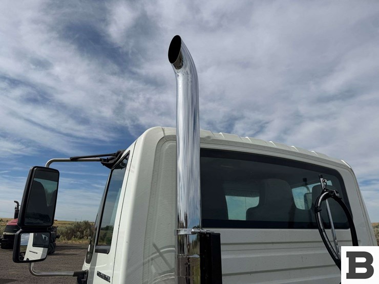 2006-international-durastar-4300-image-15