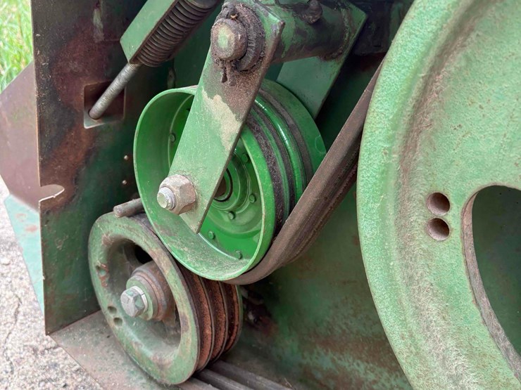 john-deere-14-image-23