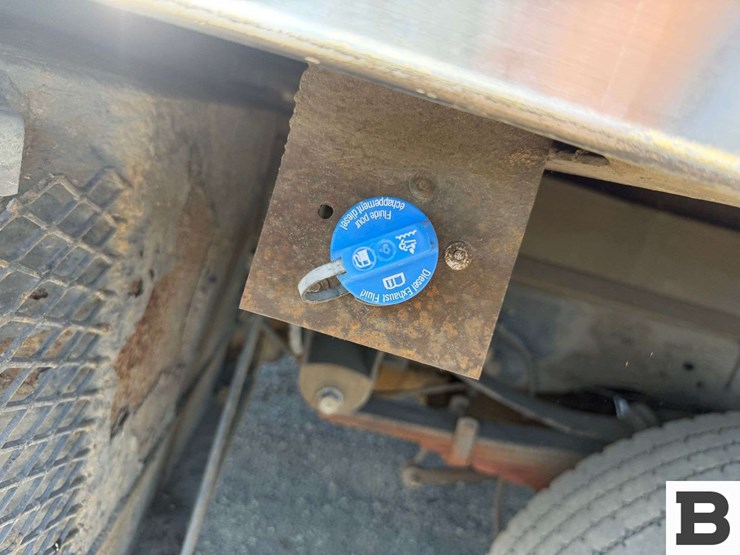 2013-ford-f550-image-26