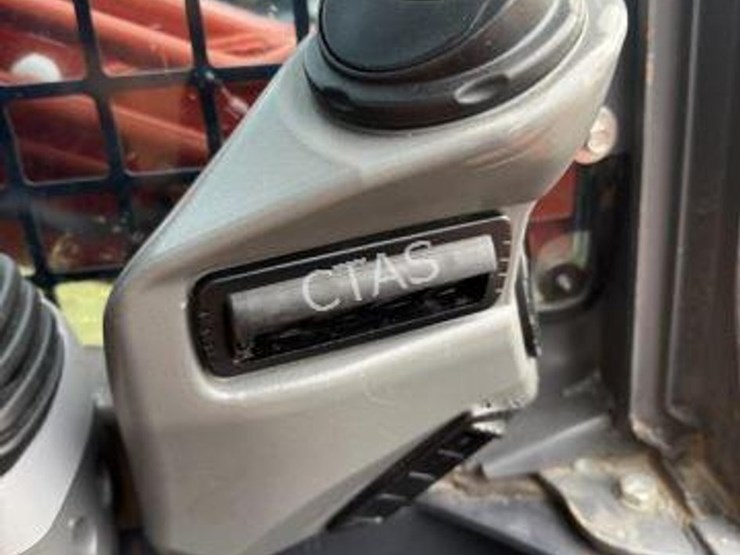 kubota-svl75-2-image-24