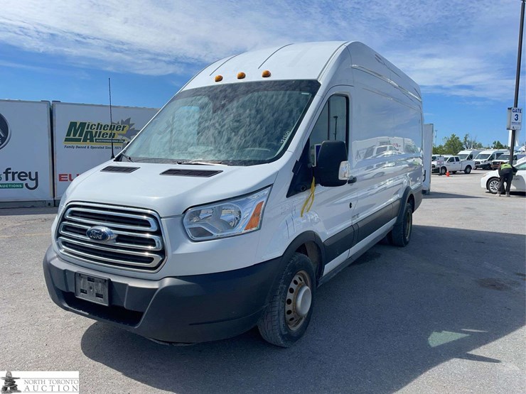 2016-ford-transit-image-1