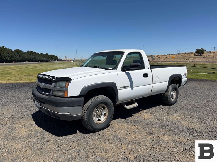 2003-chevrolet-silverado-2500hd-image-1