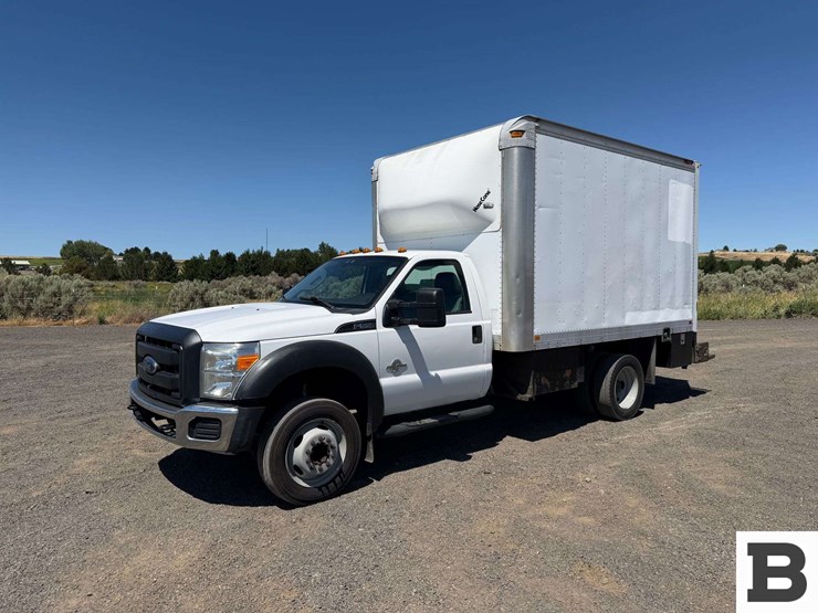 2013-ford-f550-image-1