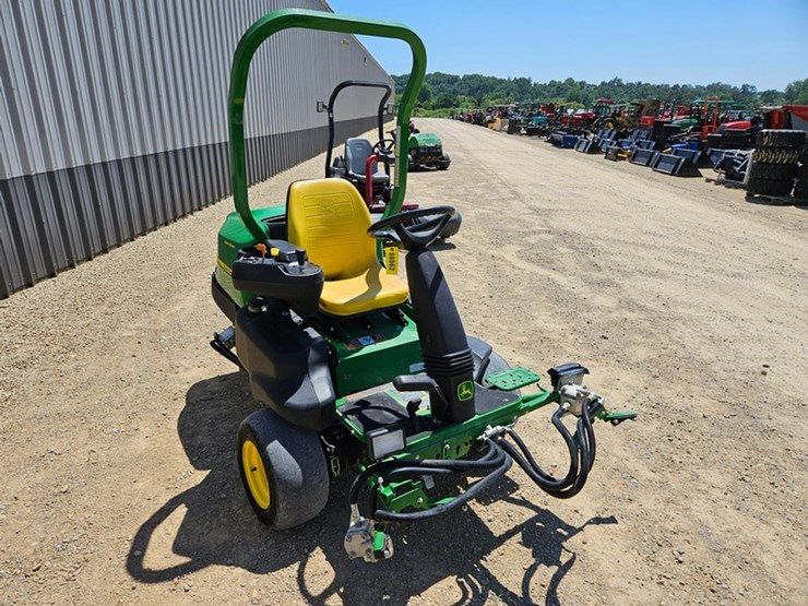 john-deere-2500b-image-7