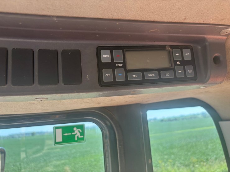 2013-doosan-dl250tc-image-64