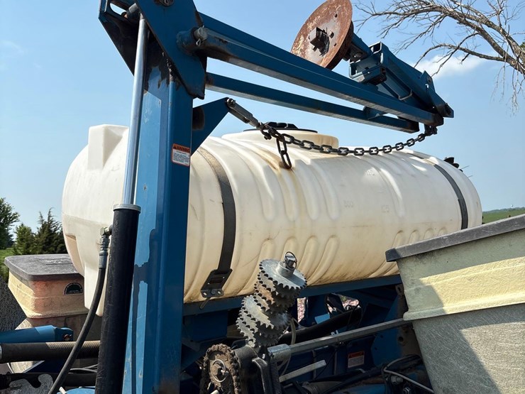 kinze-2210-image-46