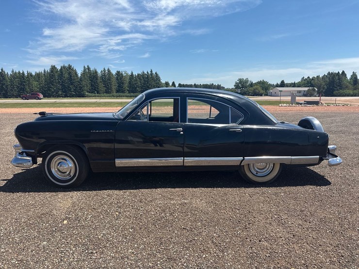 1952-kaiser-frazer-virginia-image-2