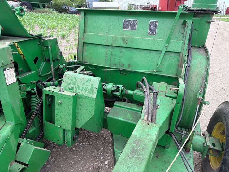 john-deere-3970-image-10