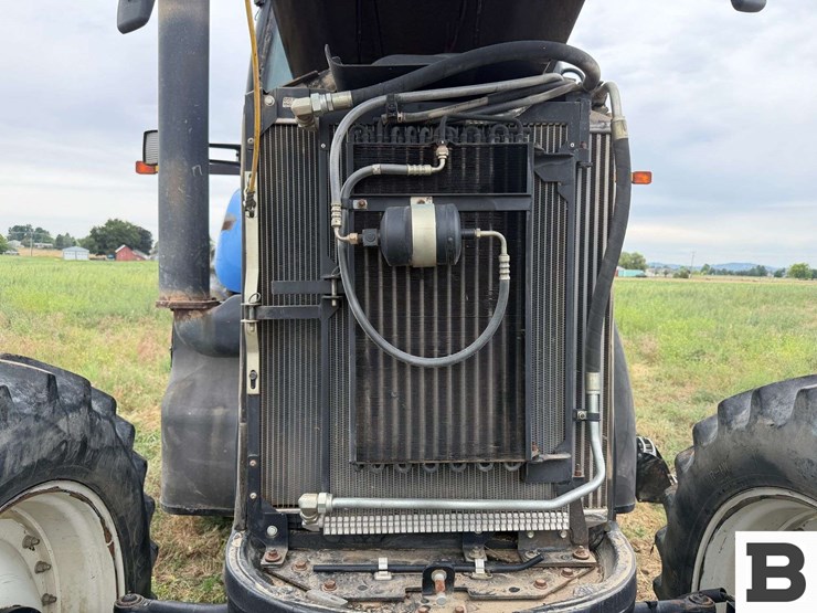 2007-new-holland-tg305-image-12