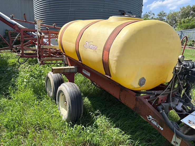 demco-500-image-11