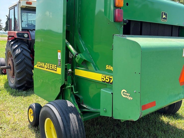 john-deere-557-image-15