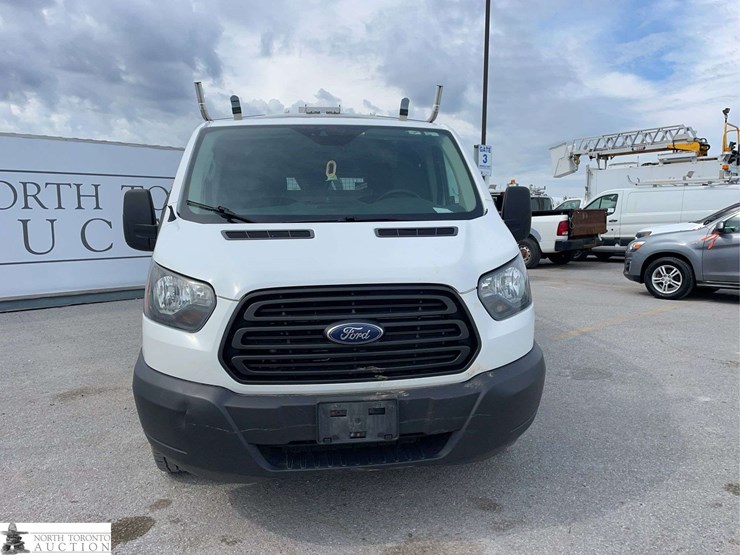 2019-ford-transit-image-2