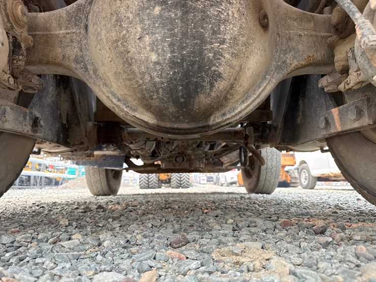 2009-caterpillar-c7-image-41