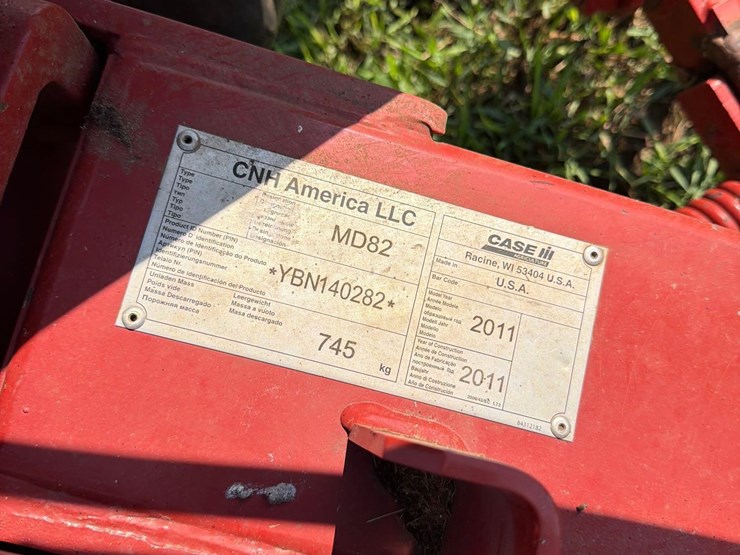 2011-case-ih-md82-image-18